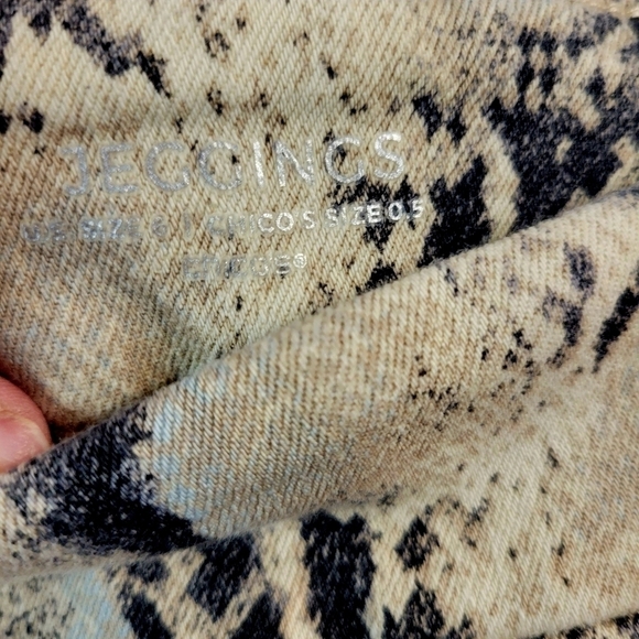 Chico's Snakeskin Print Jeggings - Picture 5 of 7